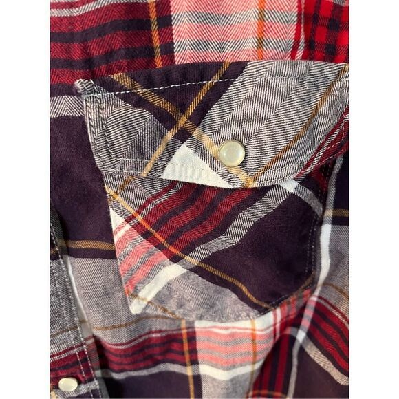 Thread & Supply Red & Black Plaid Flannel Pearl Snap Button Down Shirt sz S EUC - Picture 7 of 9